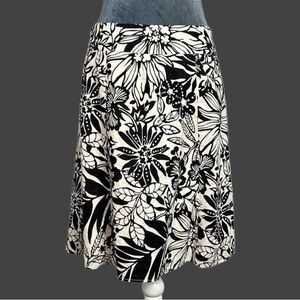 Gap Low rise Cotton Linen Skirt in Black/White Floral Womens Size 8